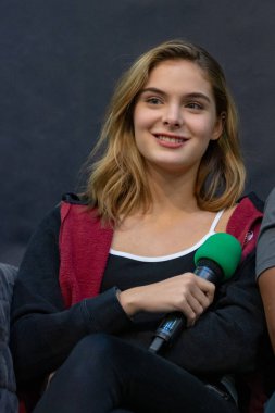 Dortmund, Almanya - 3 Kasım 2018: Brighton Sharbino (* 2002, ABD'li oyuncu, The Walking Dead) hafta sonu, cehennem 2018, bir iki gün (Kasım 3-4 2018) korku temalı Kongre fan..