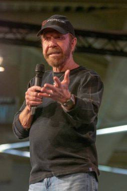 Dortmund, Almanya - 1st Aralık 2018: Chuck Norris (* 1940, Amerikan savaş sanatçısı, aktör, film yapımcısı ve senarist) Alman Comic Con Dortmund adlı iki günde fan kongre