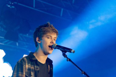 Dortmund, Almanya - 1st Aralık 2018: Nickelodeon Slimefest 2018, ilk Slimefest Almanya, Jannik Brunke (Alman şarkıcı/müzisyen ve youtube yıldız)