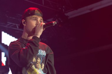 Dortmund, Almanya - 1st Aralık 2018: Mike şarkıcı (* 2000, Alman şarkıcı-söz yazarı, aktör) adlı Nickelodeon Slimefest 2018, Almanya'da ilk Slimefest