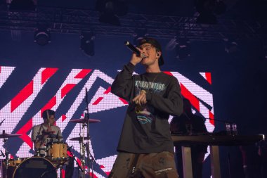 Dortmund, Almanya - 1st Aralık 2018: Mike şarkıcı (* 2000, Alman şarkıcı-söz yazarı, aktör) adlı Nickelodeon Slimefest 2018, Almanya'da ilk Slimefest