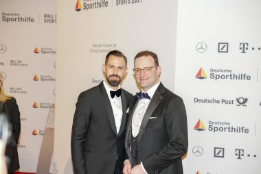 Wiesbaden, Almanya - 2 Şubat 2019: Daniel Funke ve Jens Spahn topu des spor 2019