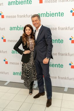 Frankfurt, Almanya. 11 Şubat 2019. Kanika Kapoor, şarkıcı, bollywood star ve ses Hindistan koç 2019 Ambiente Fuarı ziyaret. Ambiente fazla 4300 katılımcı ve 130.000 profesyonel ziyaretçiler ile tüketim malları Ticaret Fuarı lider bir lds olduğunu.