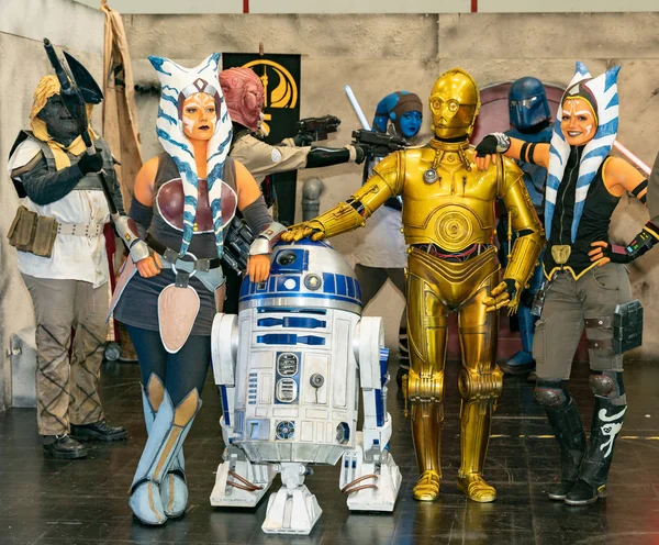 R2d2 C3po Stok Fotograflar R2d2 C3po Telifsiz Resimler Gorseller Depositphotos