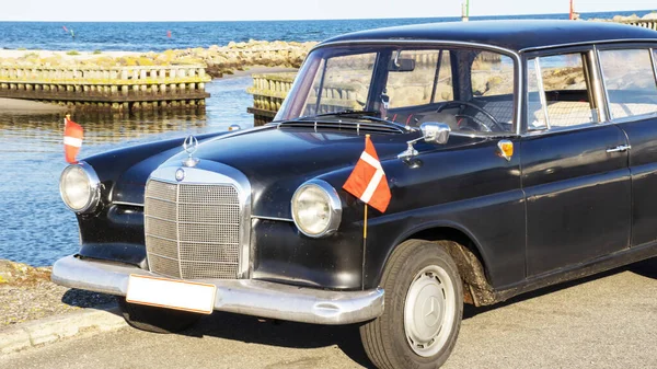 丹麦经典的老式汽车 — 图库照片