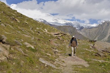 Kabardey-çatışmalar işgalciler dağlara yolculuk