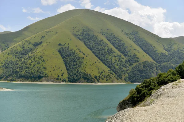 Синій Гірські Озера Kazenoi Впевнений Чеченській Республіці Сонячний Літній День — стокове фото
