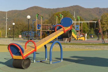 Parlak, renkli, modern Dağları nın arka bahçesi güneşli sonbahar.