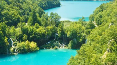 Hava panoramik Plitvice Gölleri, Hırvatistan, Milli Parkı güneşli bir gün