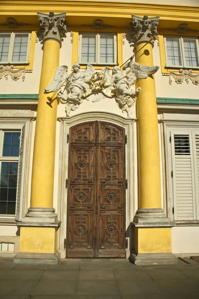 Palacio Real de Wilanow en Varsovia, Polonia. Europa . — Foto de Stock