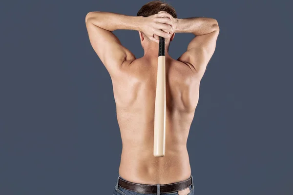 Torso Homem Sem Camisa Segurando Taco Beisebol — Fotografia de Stock