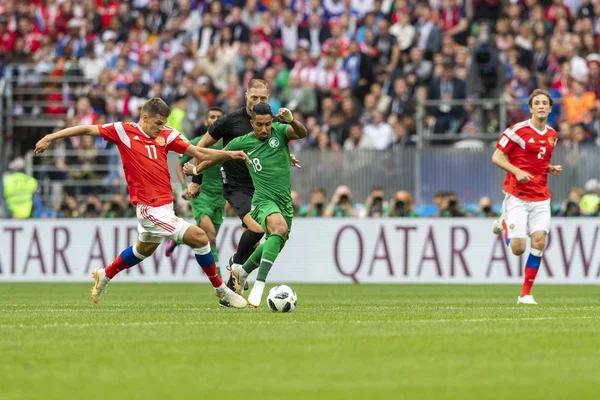 Moskova, Rusya - 14 Haziran 2018: FIFA Dünya Kupası A grubu açılış maçında Luzhniki Stadı, Suudi Arabistan ve Rusya arasındaki.
