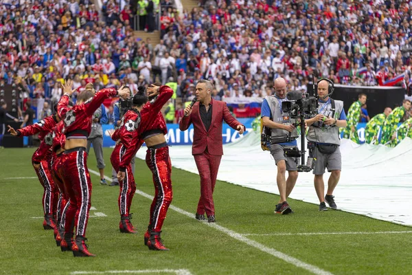 Moskova, Rusya - 14 Haziran 2018: açılış maçında Luzhniki Stadı, Suudi Arabistan ve Rusya arasındaki