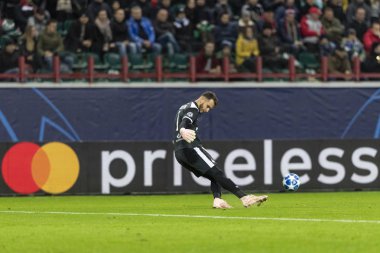 Moskova, Rusya -, 24.10.2018: Uefa Şampiyonlar Ligi oyun Rzd Arena, Lokomotiv (Moskova) Portu (Portu), kaleci (Moskova) Lokomotiv Guilherme Alvim Marinato.