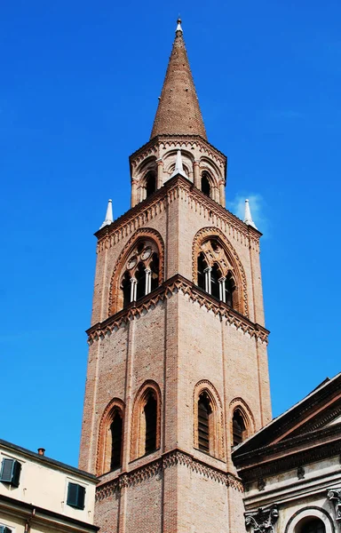 Torre Sant Andrea Mantova —  Fotos de Stock