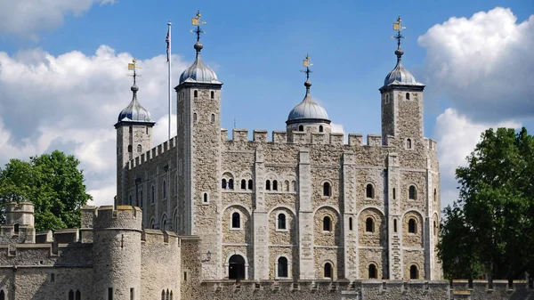 British Flag Tower London — Stock Photo, Image