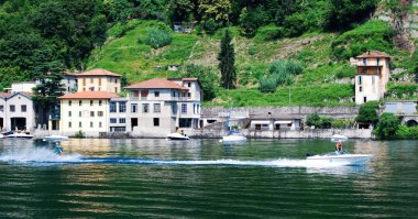 Su kayağı Como Gölü, İtalya