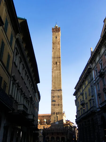 Vista Torre Asinelli Desde Calle Rizzoli Bolonia Italia — Foto de Stock