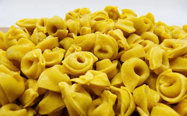 Uncooked Tortellini Close White Background Italian Pasta — Stockfoto