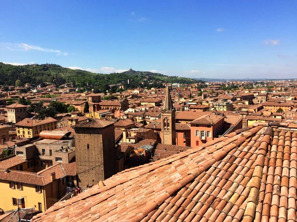 意大利博洛尼亚屋顶全景 — 图库照片