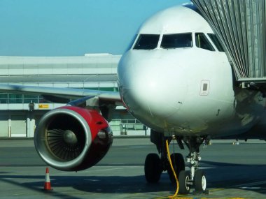 Uçak hazır kurulu havaalanında Prag, Çek Cumhuriyeti 