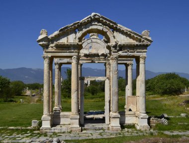 Karya Afrodisias amfitiyatrosu, Türkiye