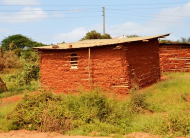 Kenya'da geleneksel Afrika çamur evi