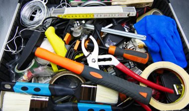 Araçlar ile metal araç kutusu, yakın çekim