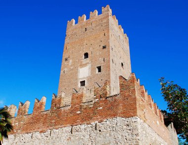 Vanga Kulesi (Torre Vanga) Trento, İtalya  