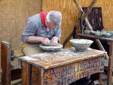 Bologna / İtalya - 4 Mayıs 2014 - Antik ortaçağ eserlerinin canlandırılması, 