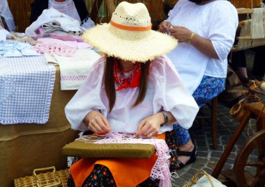 Bologna / İtalya - 4 Mayıs 2014 - Antik ortaçağ eserlerinin canlandırılması, 