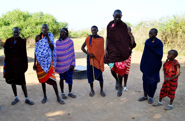 Masai Mara Kenya Afrika Ledna 2018 Masais Vysvětluje Své Tradice — Stock fotografie