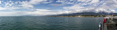 Versilia kıyılarının panorama manzarası: Forte dei Marmi, Toskana, İtalya 