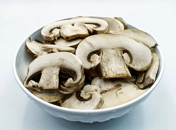 Verse Champignon Champignons Een Kom Geïsoleerd Wit — Stockfoto