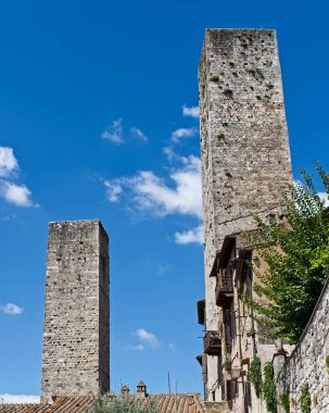 Ortaçağ 'ın San Gimignano kasabasındaki kuleler. Unesco mirası. Siena, Toskana, İtalya