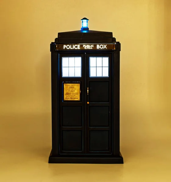 Просветленная Полицейская Будка Тардис Доктора — стоковое фото