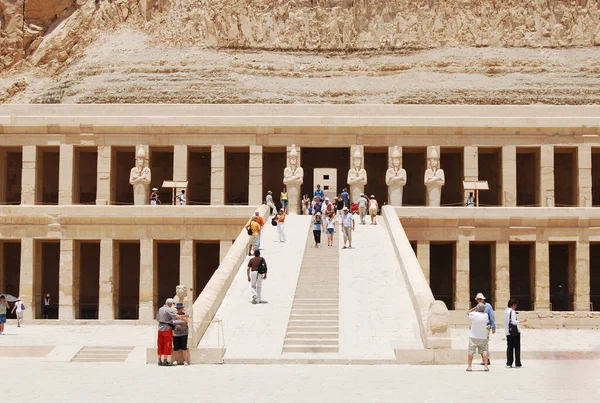 Храм Хатшепсут Долина Царів Єгипет — стокове фото