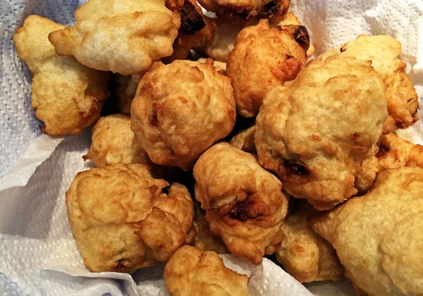 Traditional Crispeddi Lalici Fried Salted Donuts Pieces Anchovies Crispeddi Prepared — Stock Photo, Image