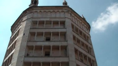 San Giovanni Battista 'nın Antik Vaftizhanesi. Katedral Meydanı, Parma, İtalya