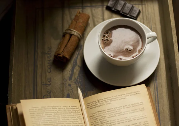 Bebida Cacao Libro Canela Chocolate —  Fotos de Stock