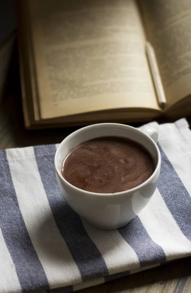 Bebida Cacao Libro Canela Chocolate —  Fotos de Stock