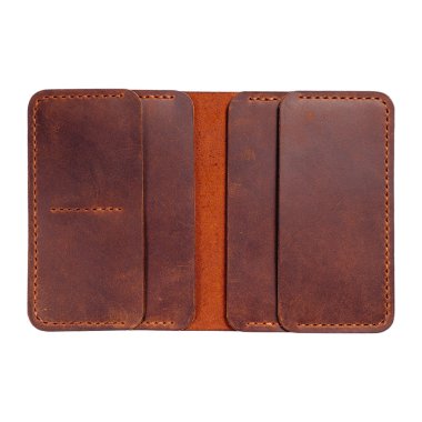 Beyaz arka planda deri aksesuarlar, cüzdanlar, 