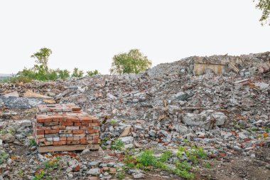 Yıkım yeri, bir binanın kalıntıları, savaş