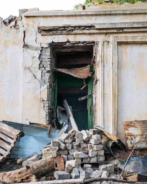 Entrada Edificio Destruido Guerra — Foto de Stock