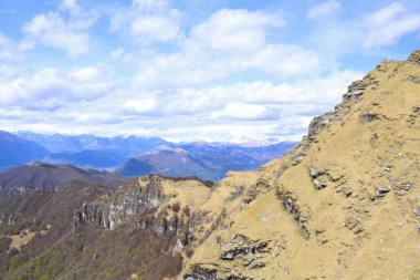 Monte Generoso'nun zirvesinden nefes kesen manzara, Geziler ve İsviçre gezileri