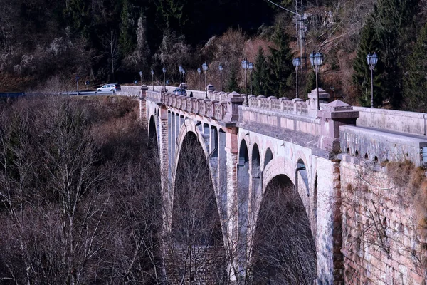 威尼托亚洲高原上的罗阿纳桥 意大利的旅游和古迹 — 图库照片