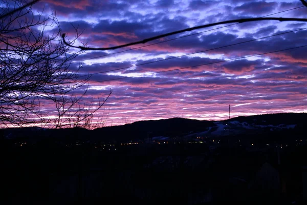 Die Farben Eines Wunderschönen Wintersonnenaufgangs Roana Auf Der Hochebene Von — Stockfoto