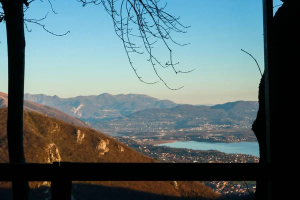 Bela Vista Panorâmica Lago Partir Caminho Que Leva Monte Bollettone — Fotografia de Stock