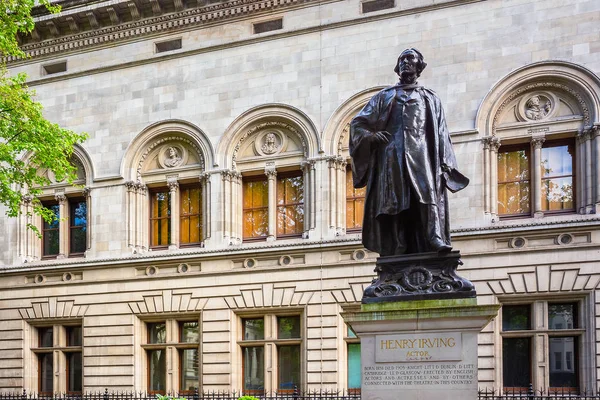 Statue Von Sir Henry Irving Neben Der National Portrait Gallery — Stockfoto