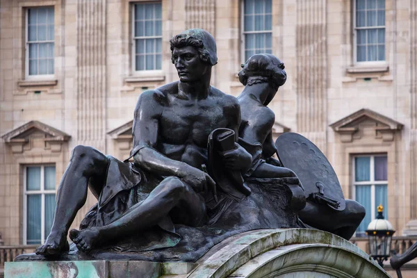 Victoria Memorial at the Mall Road in front of Buckingham Palace, London